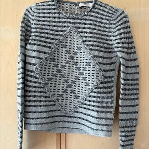 Gray European Sweater with Diamond Pattern